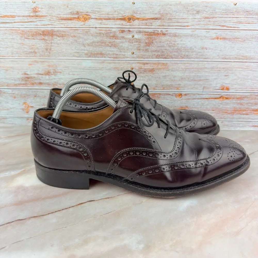 Johnston & Murphy Wingtips Mahogany Lace-up Oxford